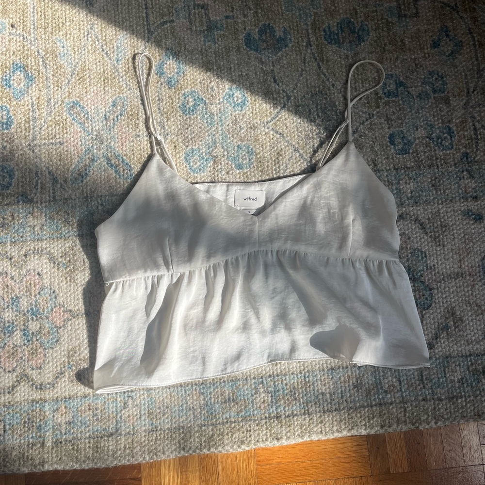 Aritzia White Top